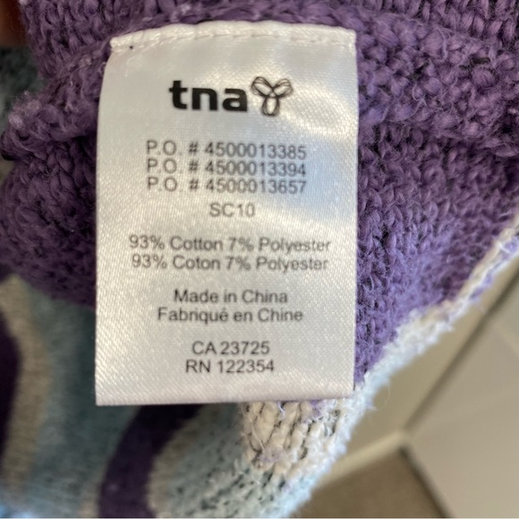 Aritizia - TNA - Baja Beach Sweater in soft pastels - Size Medium - Picture 6 of 7